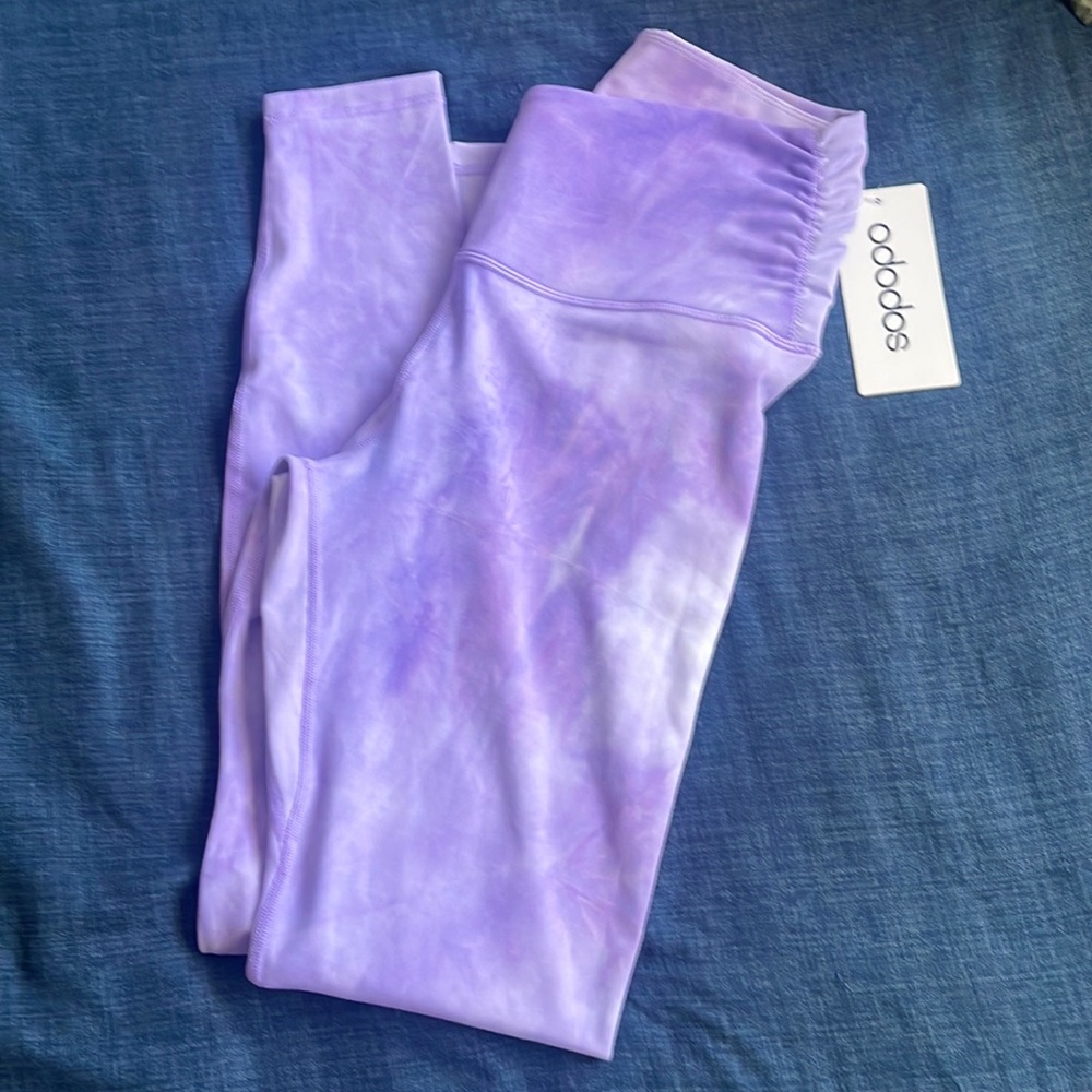 Squat proof leggings